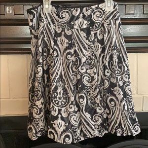 WHBM bubble bottom skirt